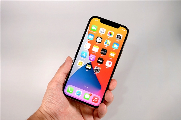 滦平苹果手机维修分享iOS 14.2修订版已到，专属iPhone 12系列 